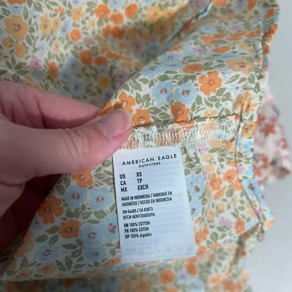 American Eagle Patchwork Floral Button Up Blouse Top Women’s XS Cotton - Picture 4 of 6